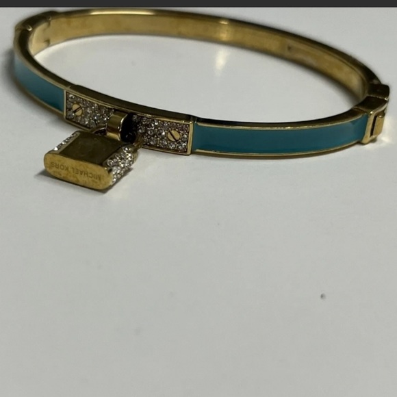 Stunningly pretty Michael Kors bracelets. - Picture 10 of 15